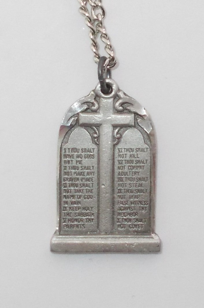 Pewter Medal with Chain & Prayercard - Jesus - Ten Commandments