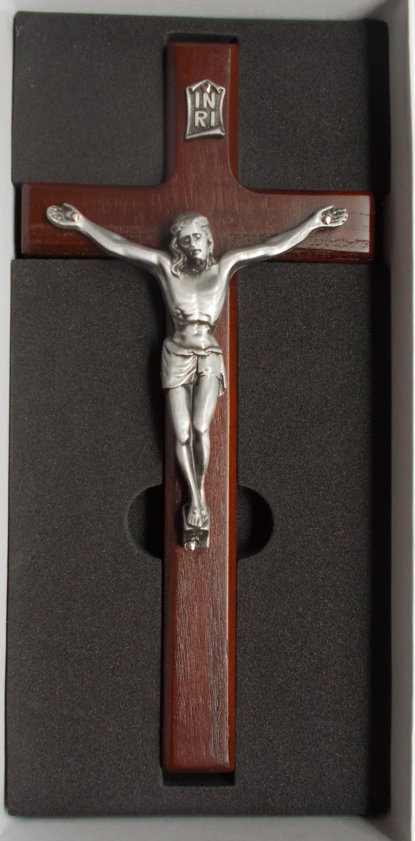 8" Walnut Crucifix With Pewter Corpus