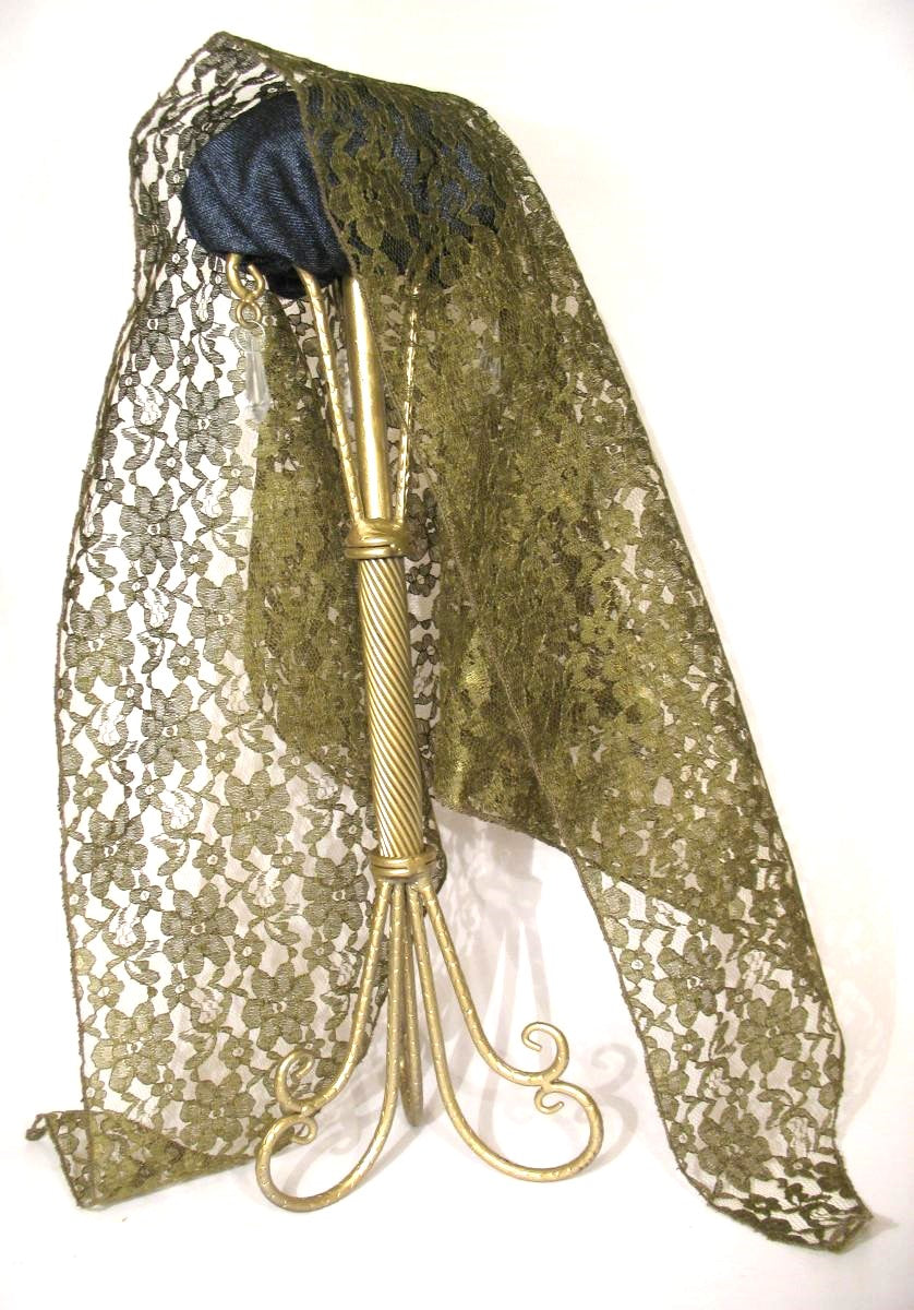 Mantilla - Lace Head Covering - Olive Green