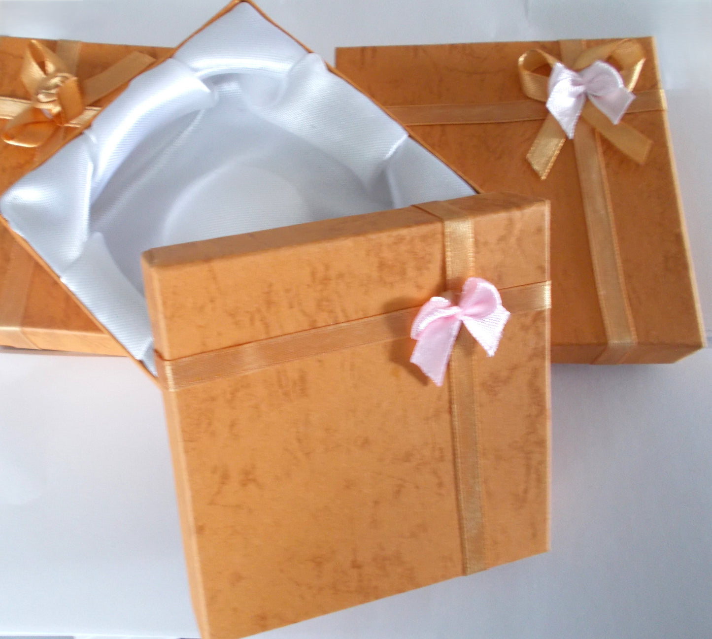 Rosary Bracelet - Pink / White - Gift Boxed