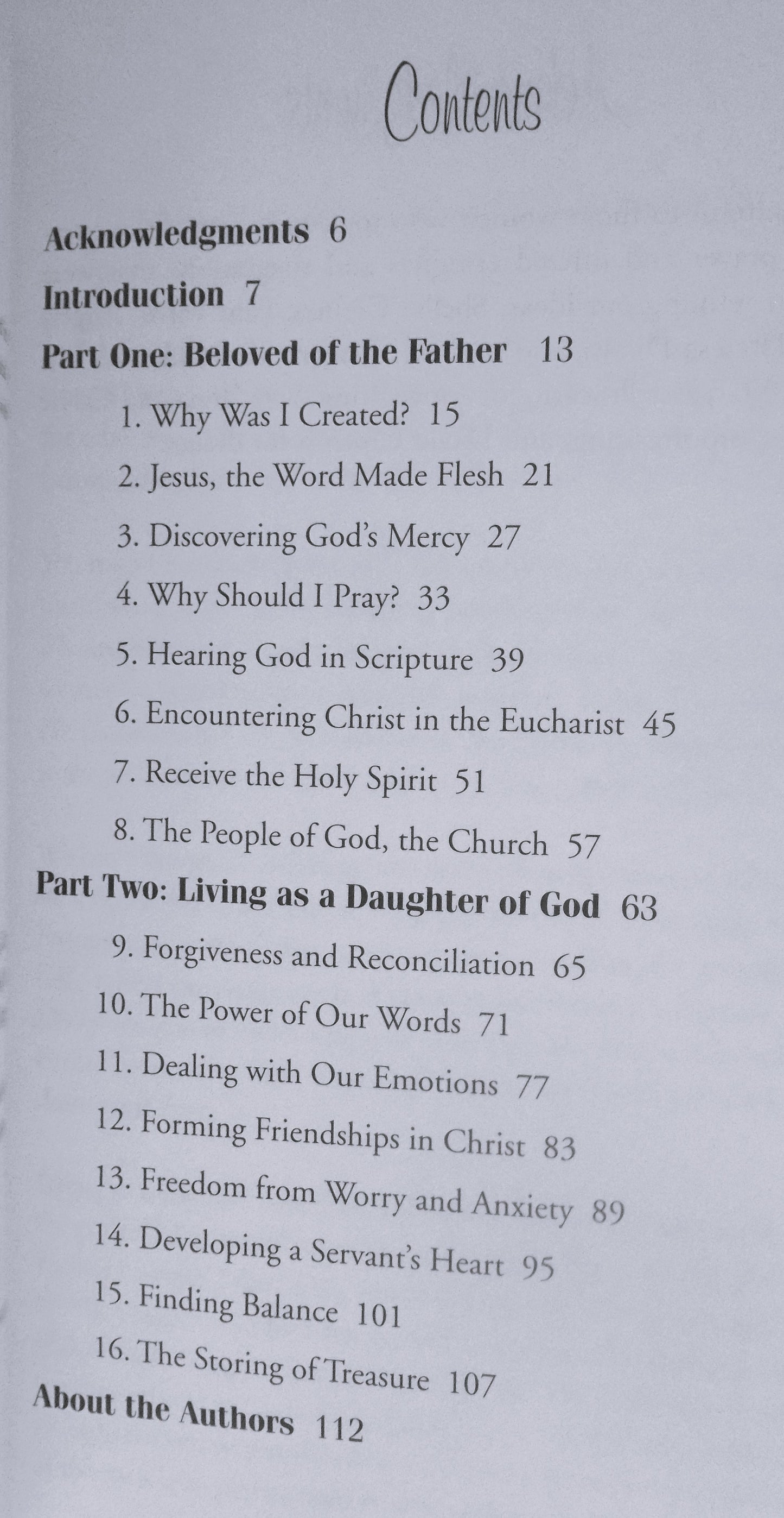 Living as a Beloved Daughter of God : A Faith-sharing Guide for Catholic Women