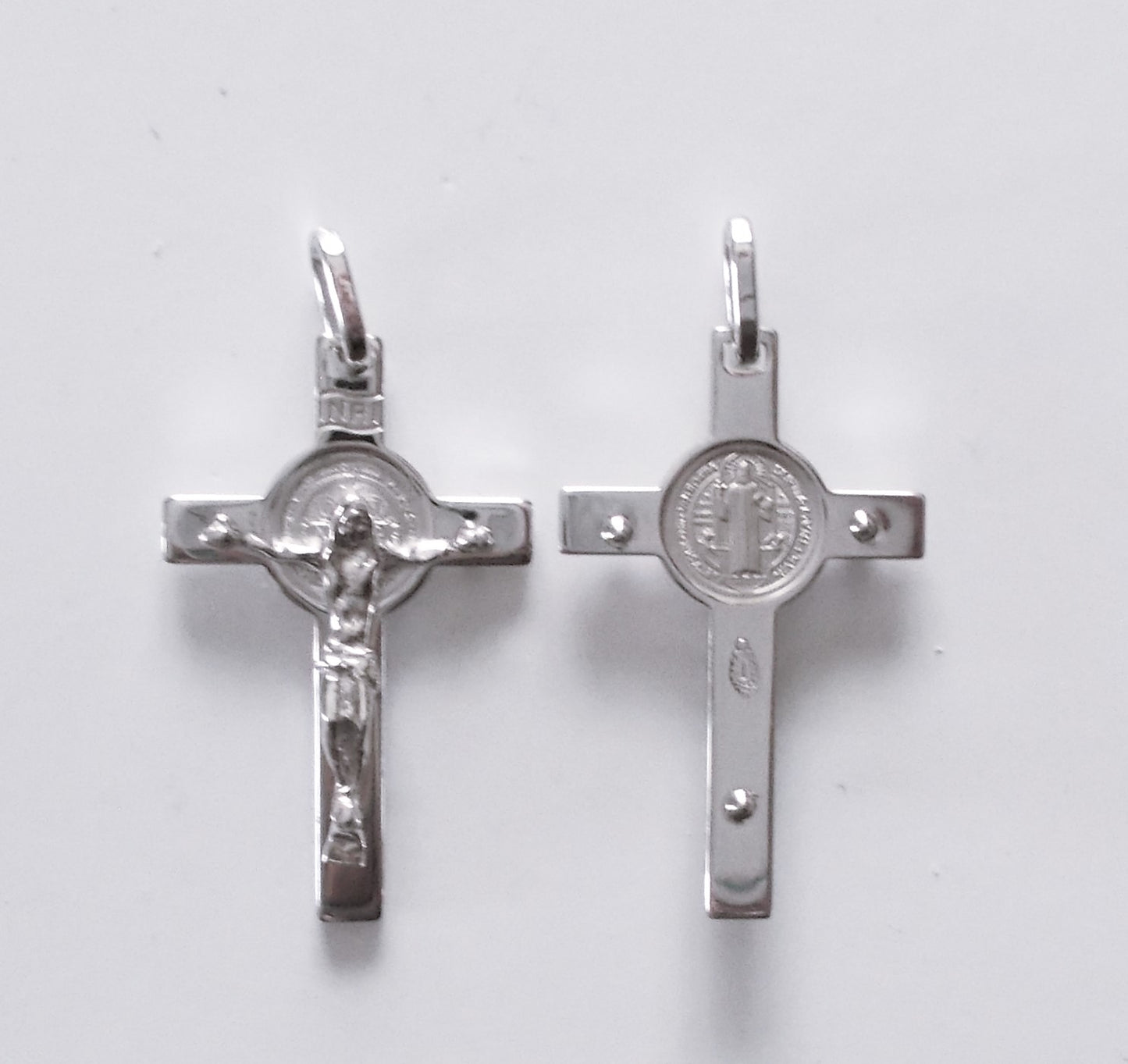 Crucifix - Med Rhodium Plated St Benedict Sterling Silver