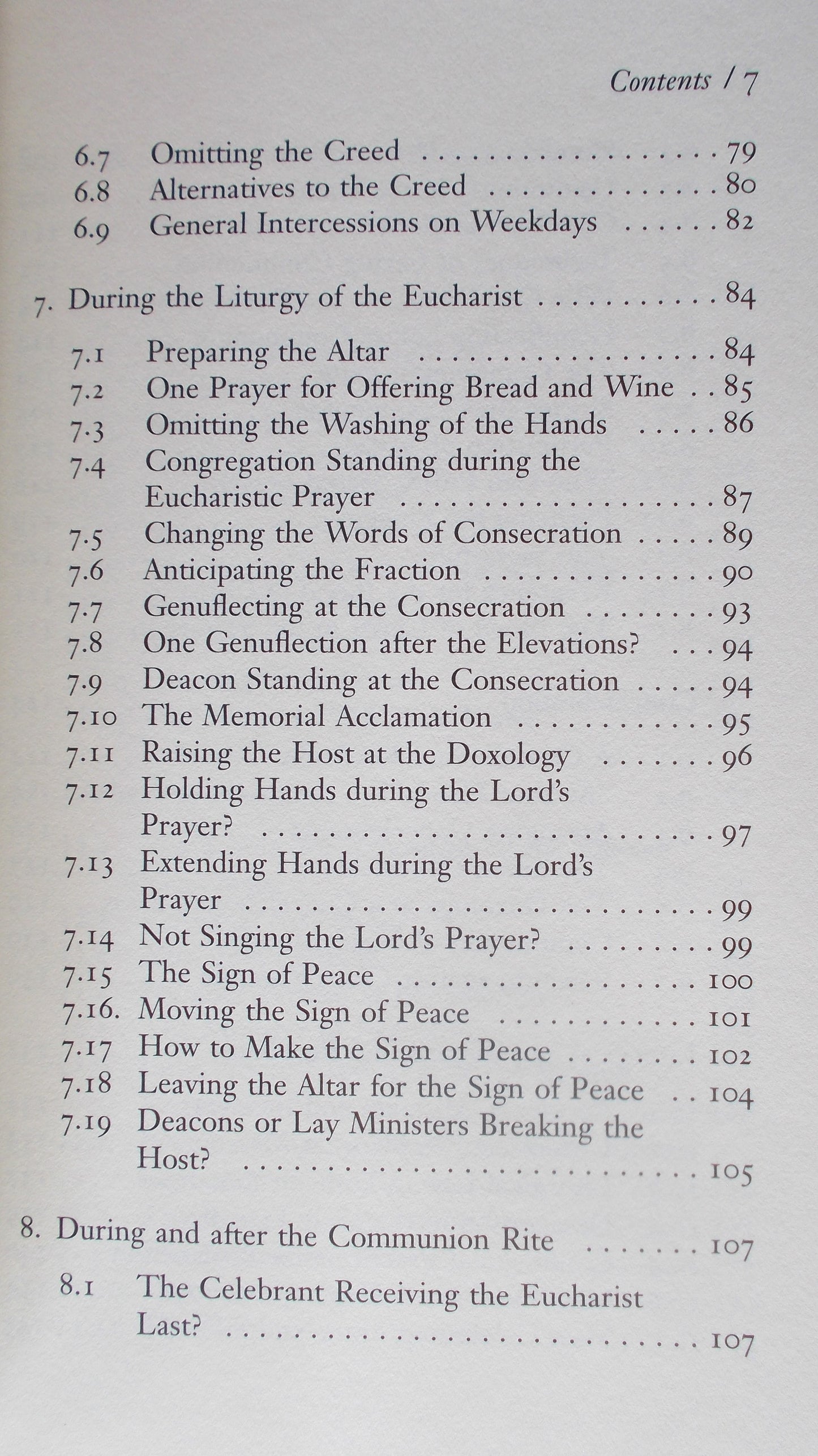 Liturgical Question Box : Answers to Common Questions about the Modern Liturgy
