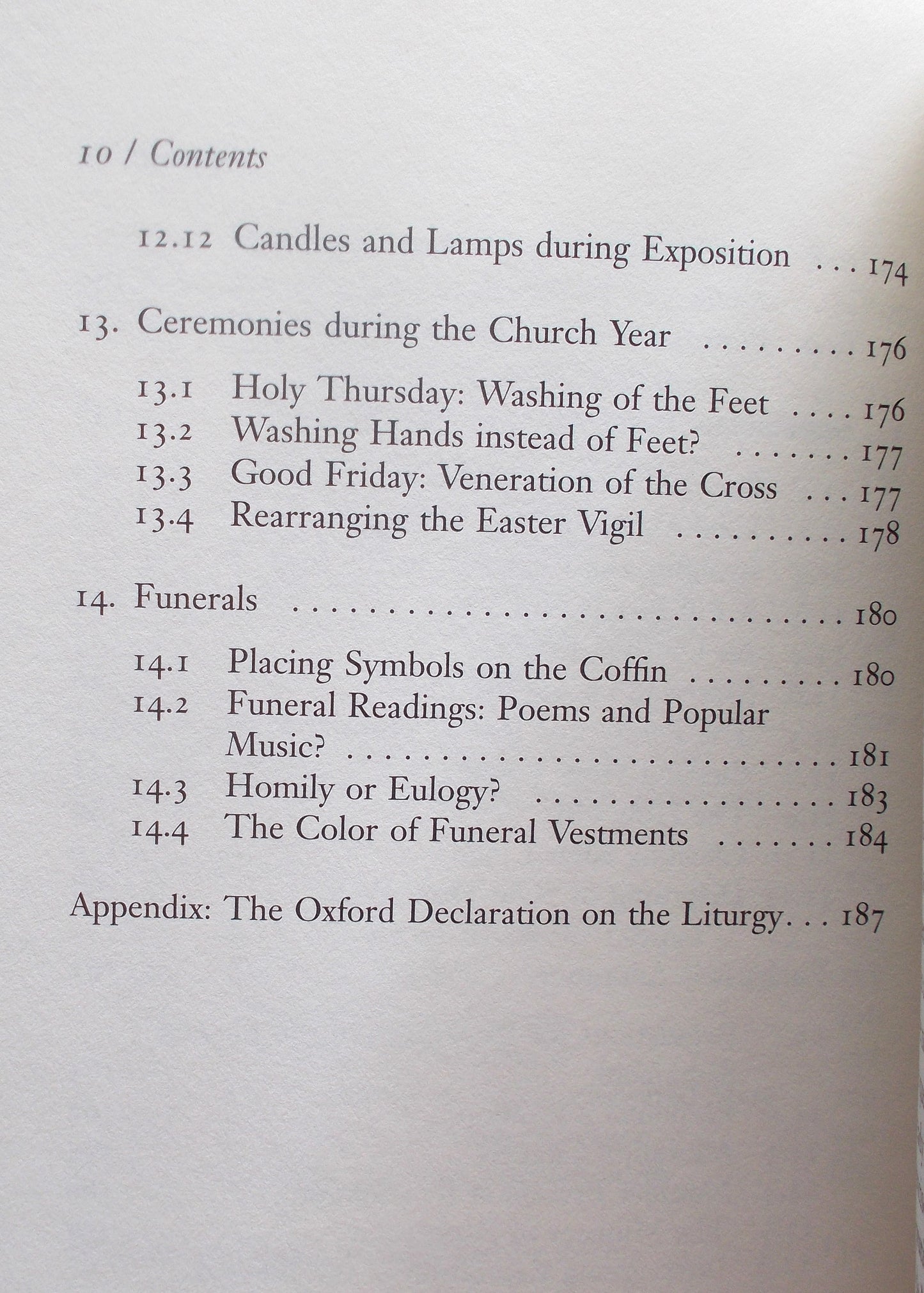 Liturgical Question Box : Answers to Common Questions about the Modern Liturgy