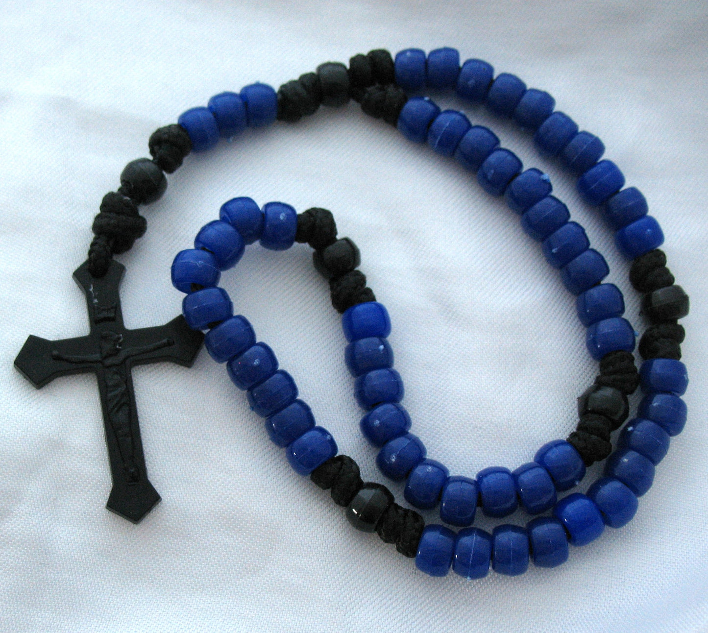 Rosary - Cord Paracord with Plastic Crucifix