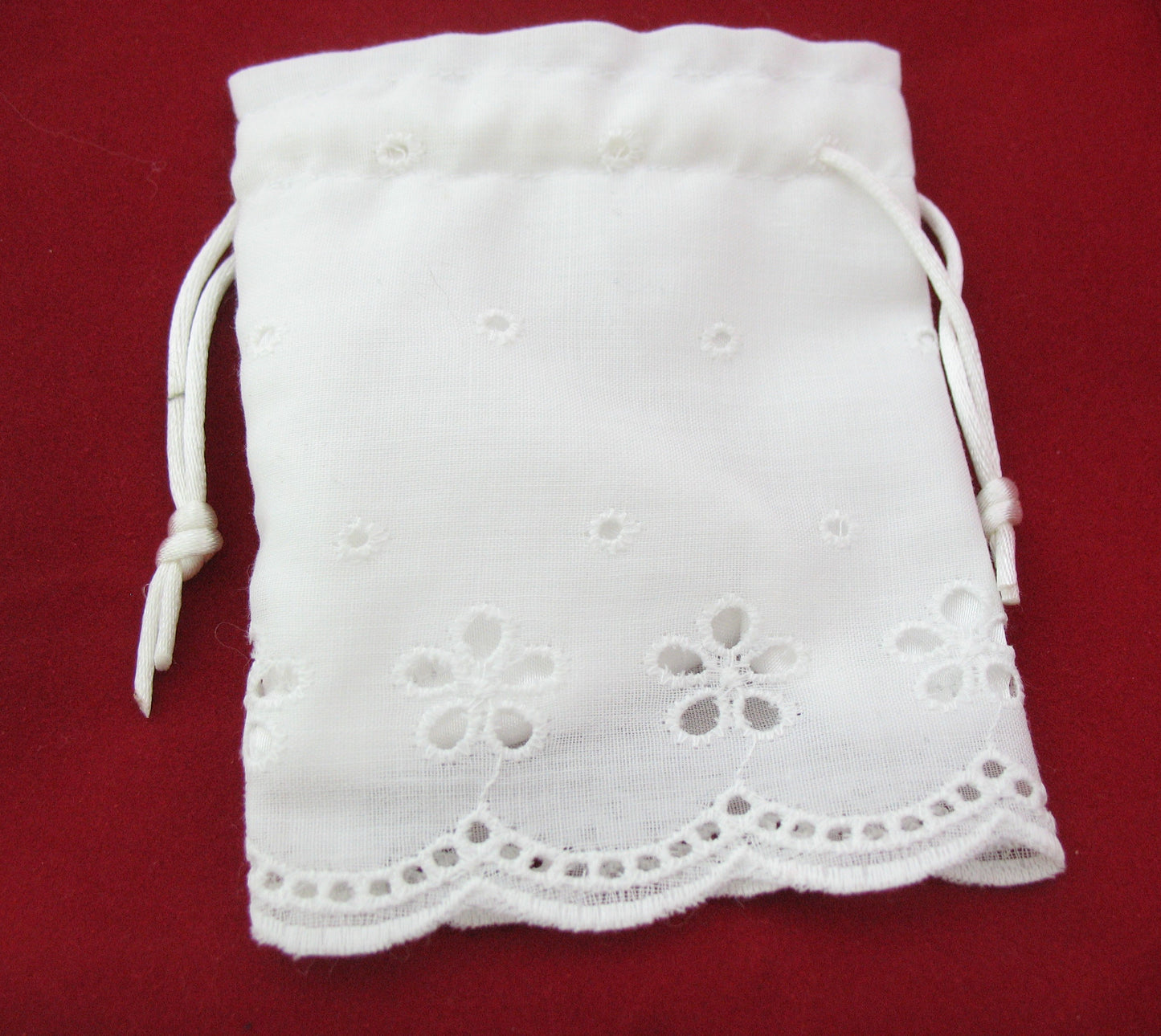 Rosary Pouch - White Satin / Lace