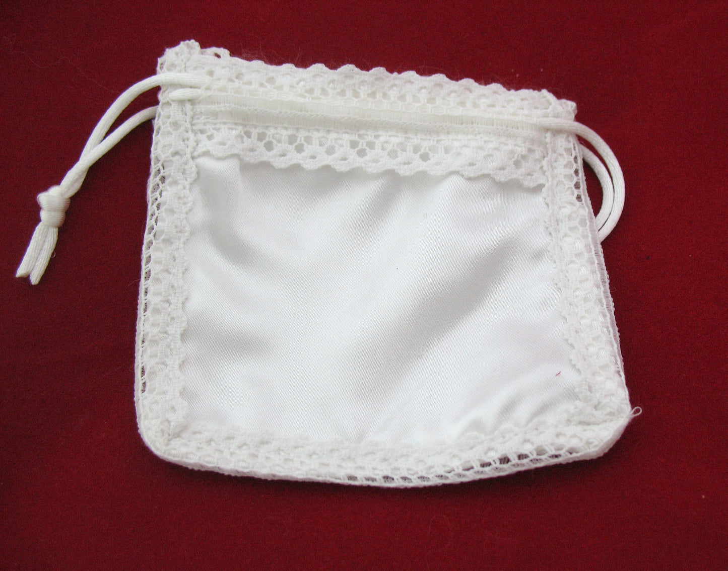 Rosary Pouch - White Satin / Lace